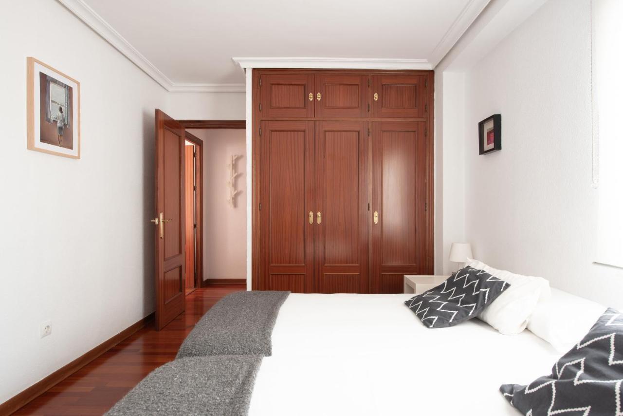 Calle San Jacinto, 57 Apartamento Севілья Екстер'єр фото